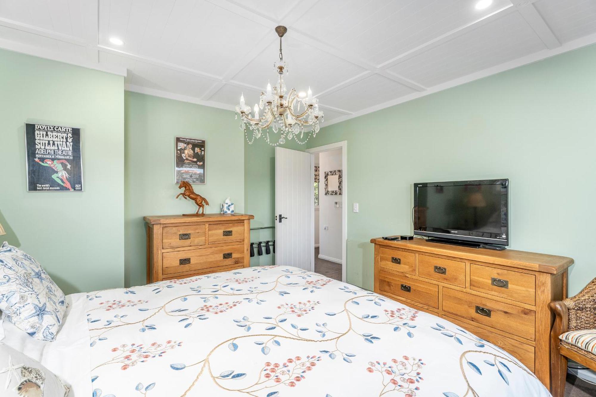Bayview Valley Lodge Bed & Breakfast Whitianga Esterno foto
