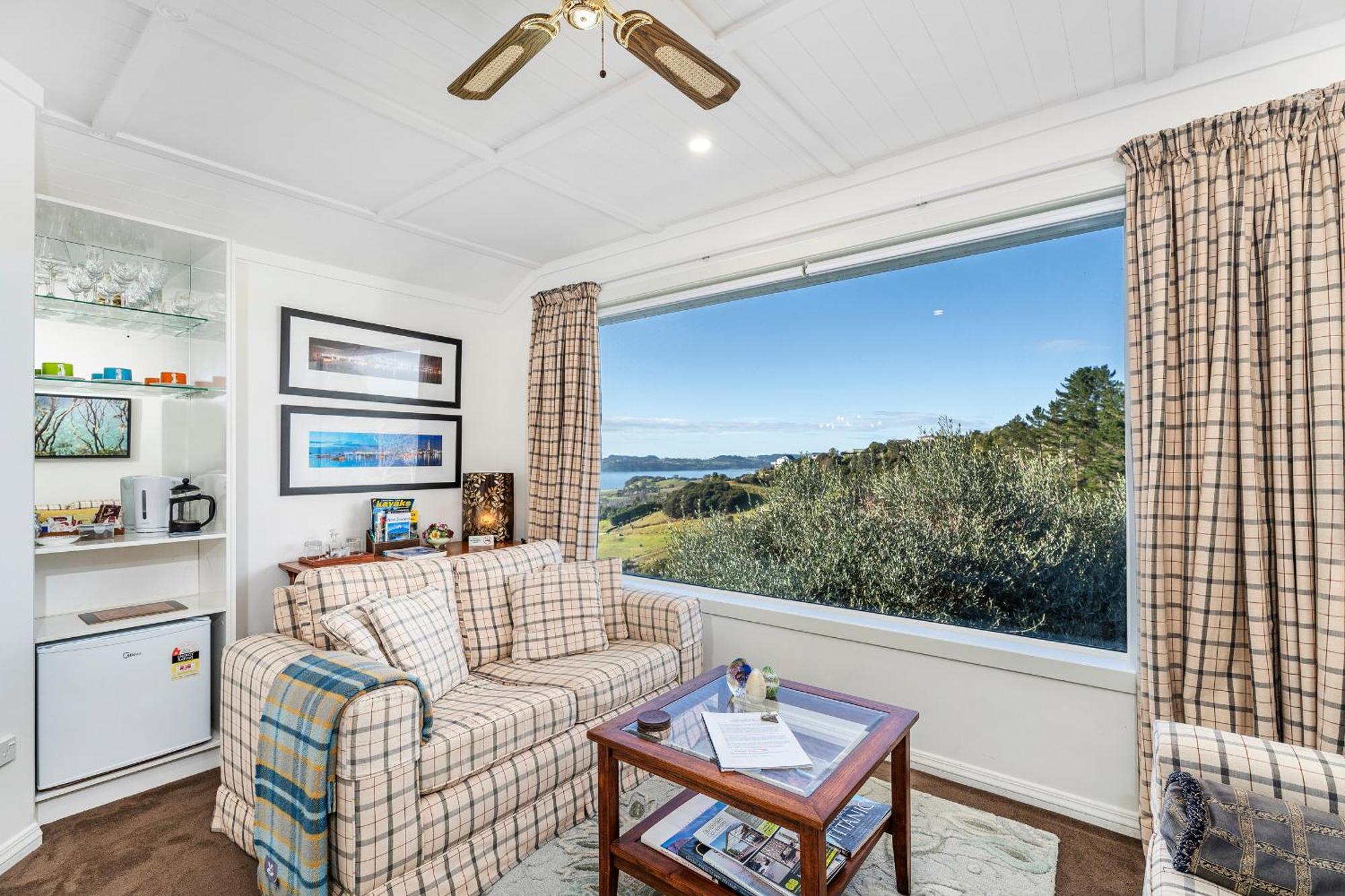 Bayview Valley Lodge Bed & Breakfast Whitianga Esterno foto
